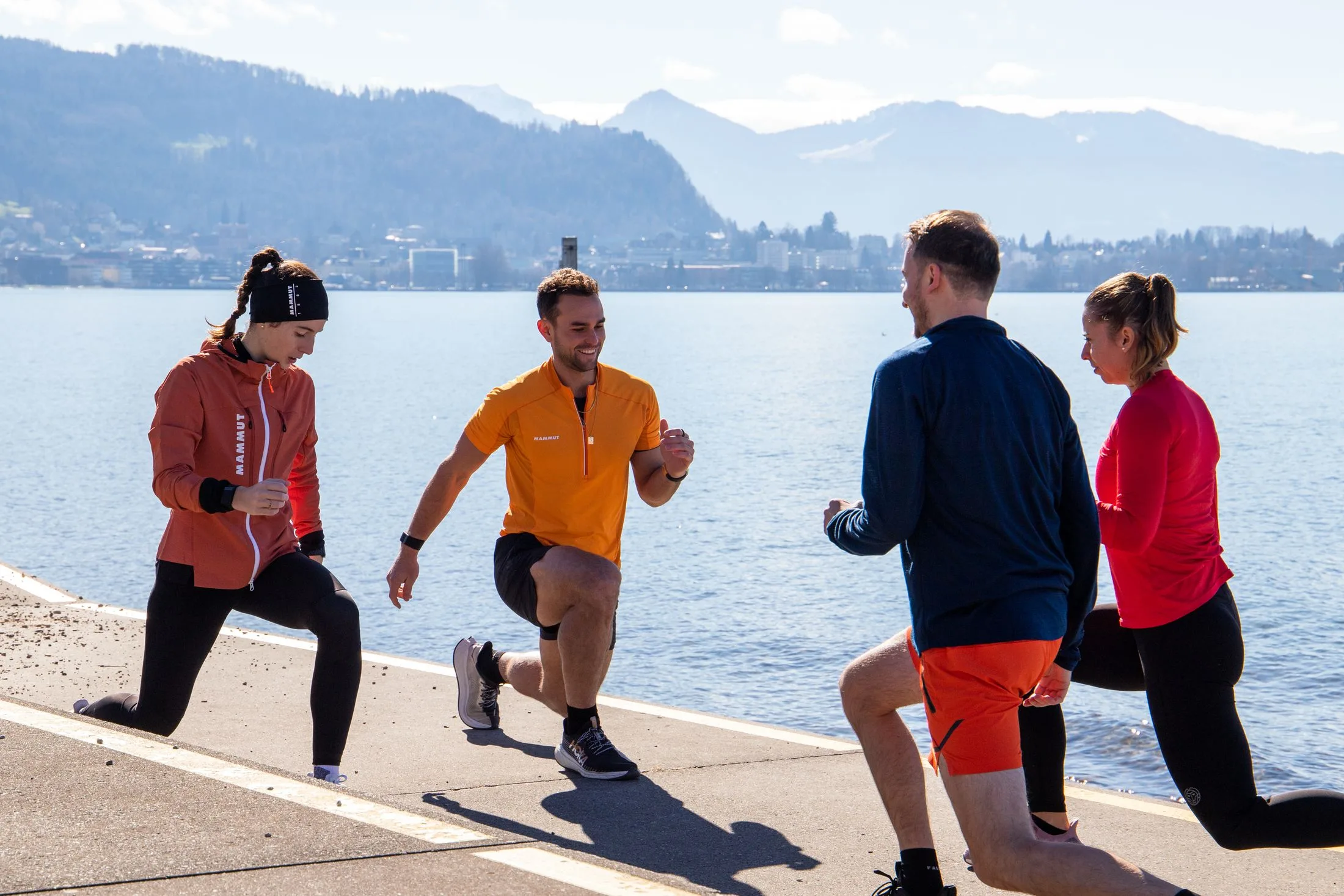 Eine private Trainingsgruppe am See